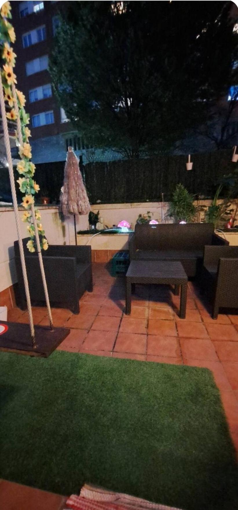 Habitacion Con Salida Directa A Terraza Chill Out Bilbao Exteriör bild